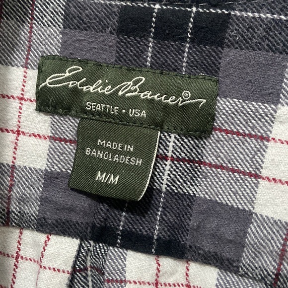 Eddie Bauer gender neutral flannel - Picture 3 of 4